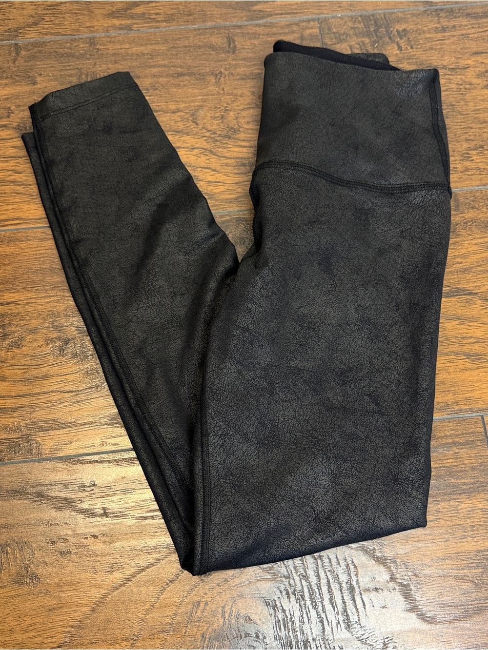 Beyond Yoga, High-Waisted Midi Leggings, Size Small (S/P), Gunmetal/Black Foil C